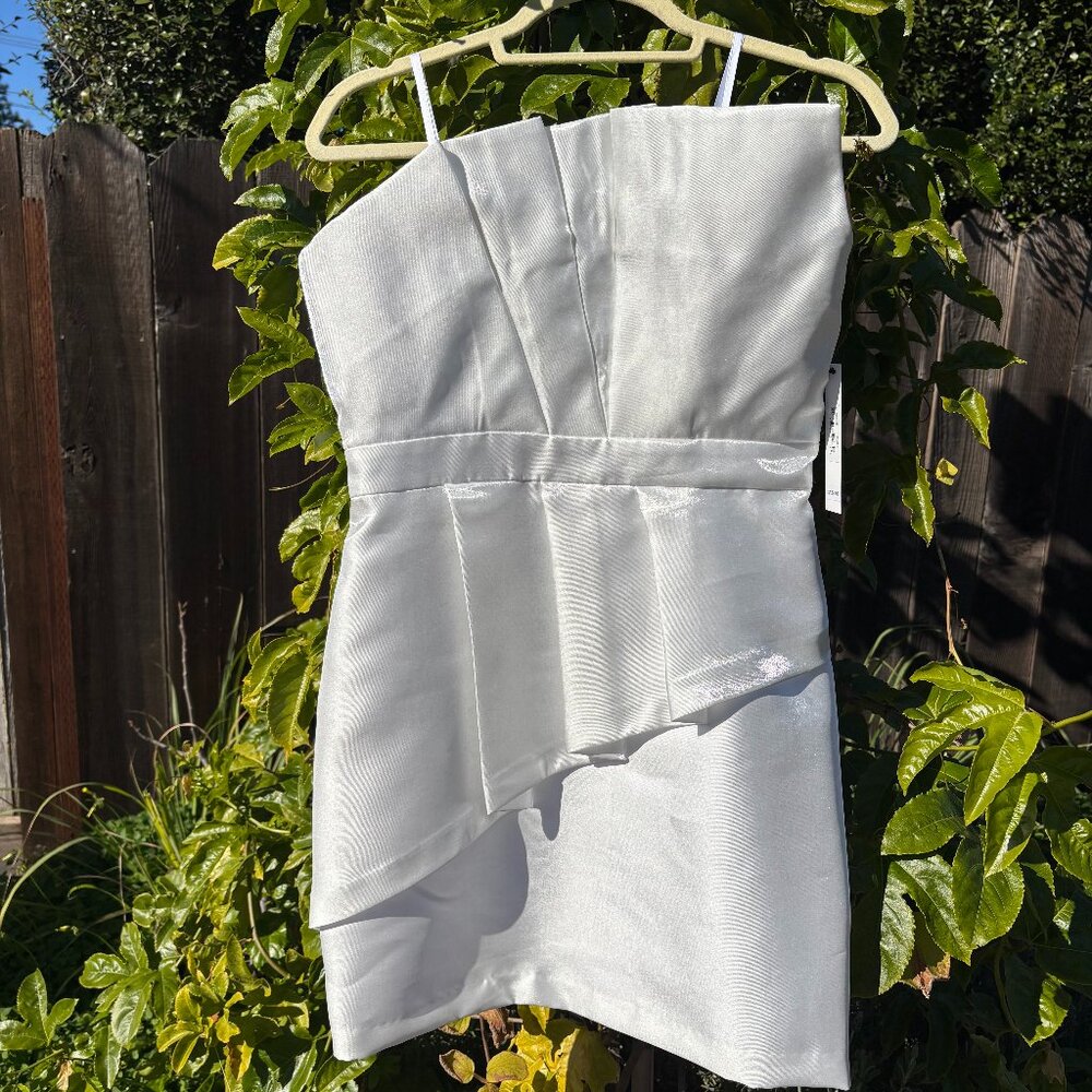 Ivy + Blu White Cocktail Dress